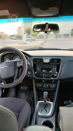 كرايسلر 200